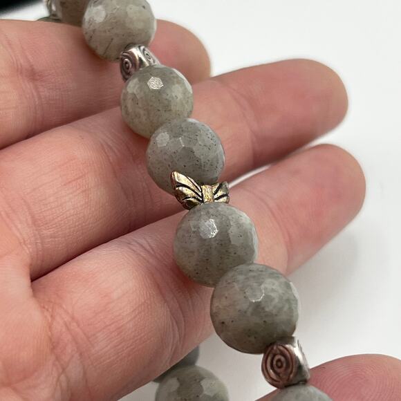 Labradorite Crystal Gemstone Faceted Bead Stretch Bracelet 7" - Picture 4 of 4